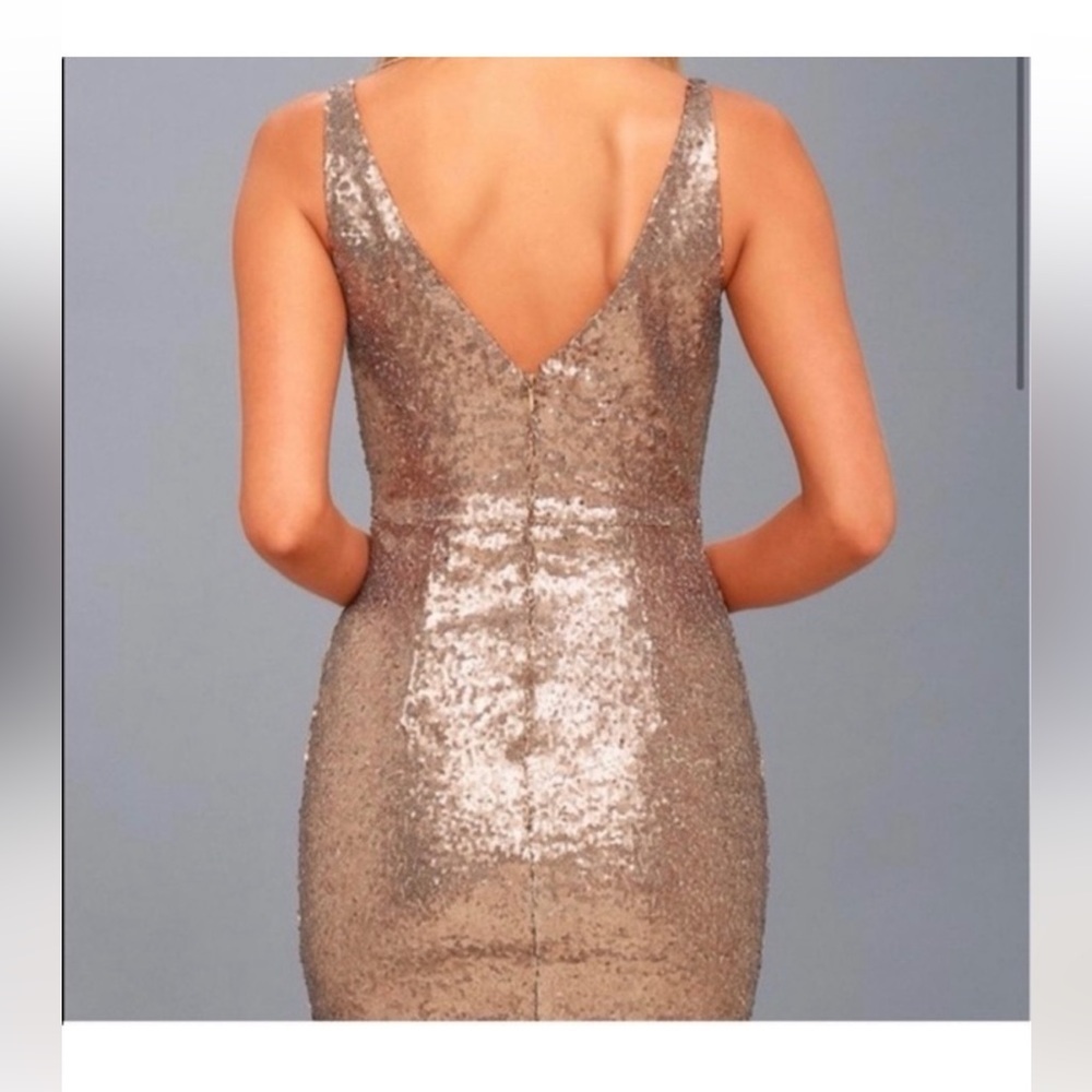 Lulus Exclusive Champagne Showers Matte Sequin Bodycon Mini Dress XS NWT - Picture 3 of 7